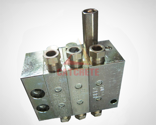 Concrete Pump Parts Original BEKA Oil Separator/ Oil Distributor 6 Holes /Grease Separator